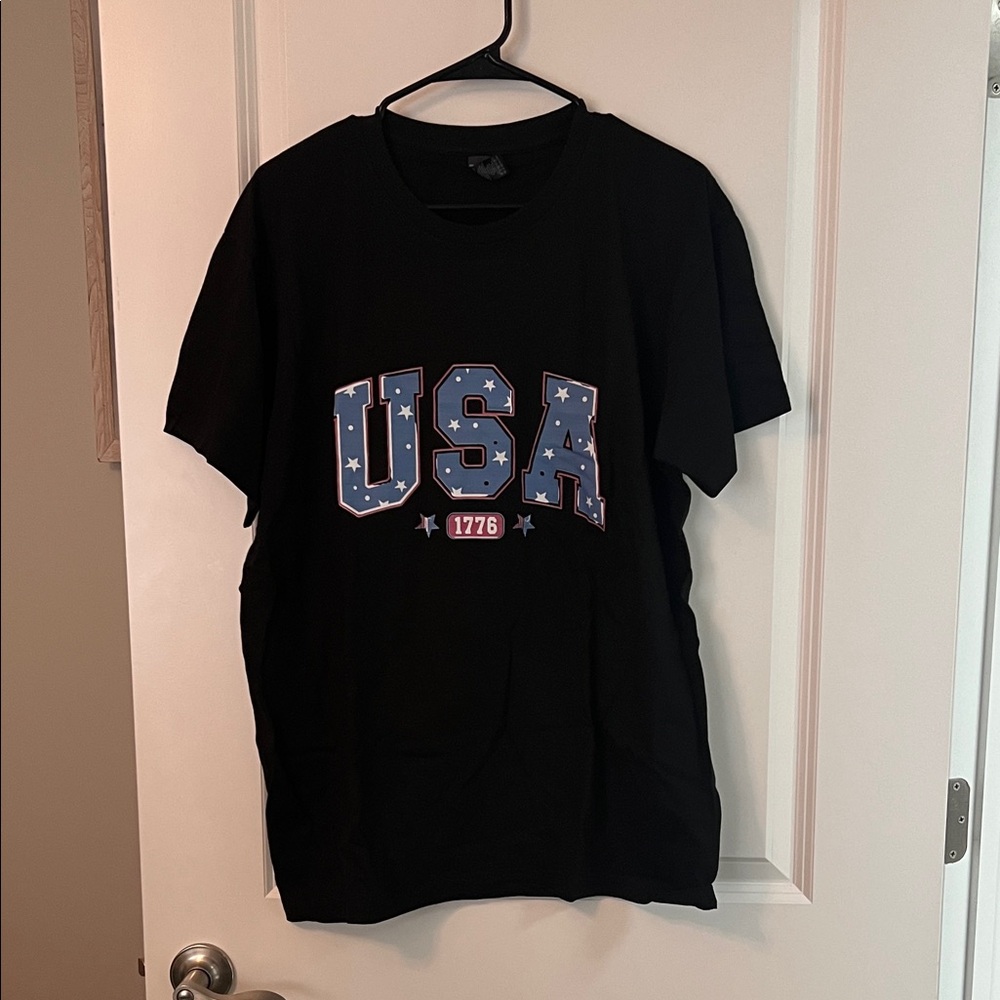 SHEIN Black USA Graphic Tee
